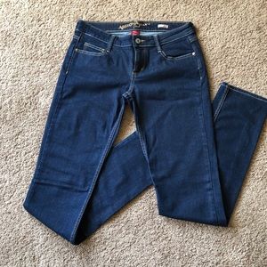 Arizona Skinny Jeans
